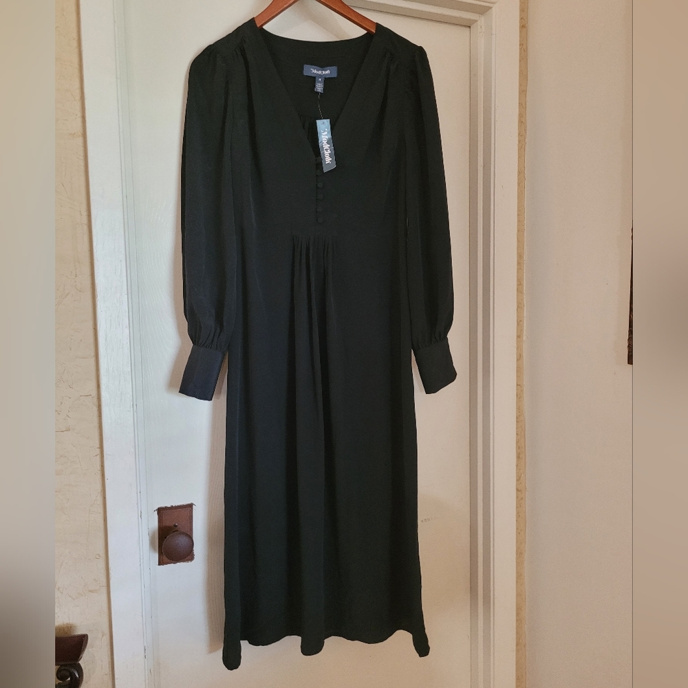 Gorgeous Modcloth Black Midi Dress w Covered Buttons